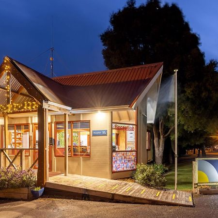 Ohakune Top 10 Holiday Park Exterior photo